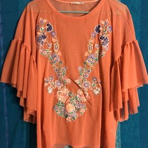 FLOWY MESH BLOUSE